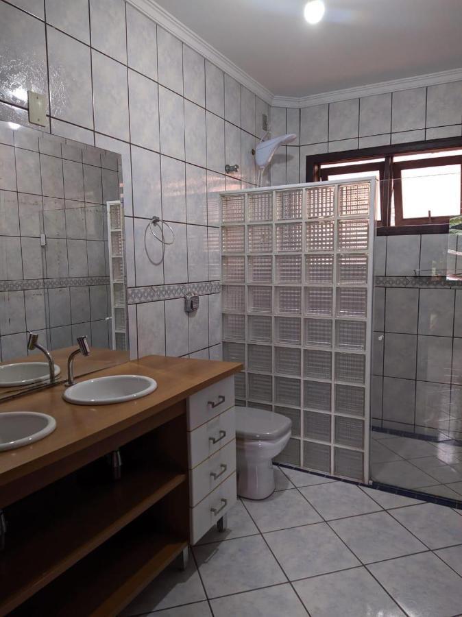Iup House Hostel Blumenau Exteriör bild